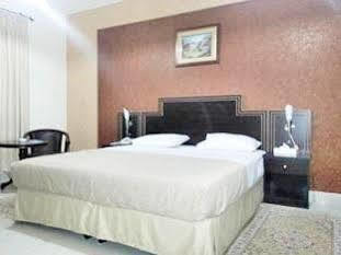 Dolphin Hotel Muscat Exterior photo